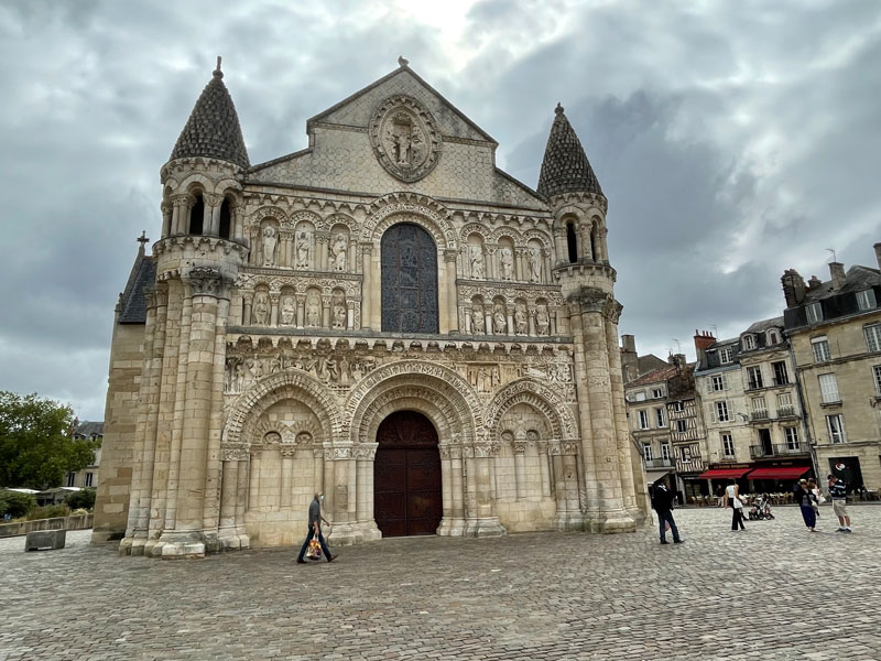 Grote Notre-Dam kerk in Poitiers