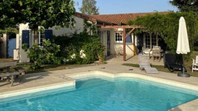 Betaalbaar vakantiehuis met privé-zwembad in Frankrijk