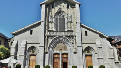 individuele-rondreis-Franse-Alpen-Kathedraal-van-Chambe