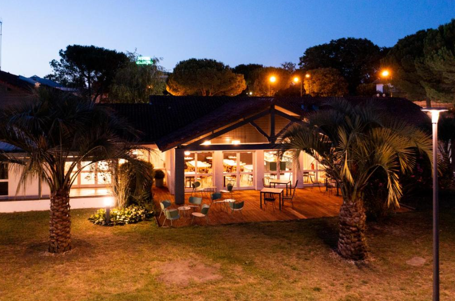L’Hôtel by JOA – moderne accommodatie aan Lac de Christus in Landes