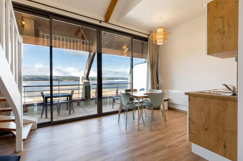 Appart'Hôtel Les Lofts du Grand Lac de Lozère aan Lac de Naussac