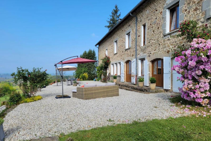 Chambre d'hôtes Le Puy Maury in Augne, B&B met uitzicht in Haute-Vienne