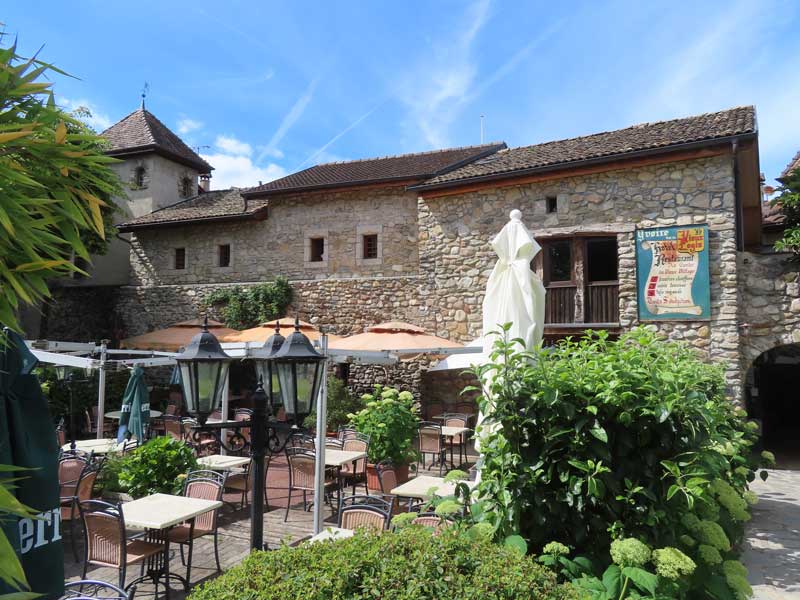 Hotel-restaurant Le Vieux Logis, een prachtig hotel in Yvoire.