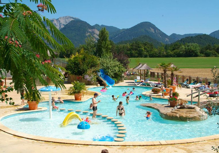 campings-drome-hirondelle